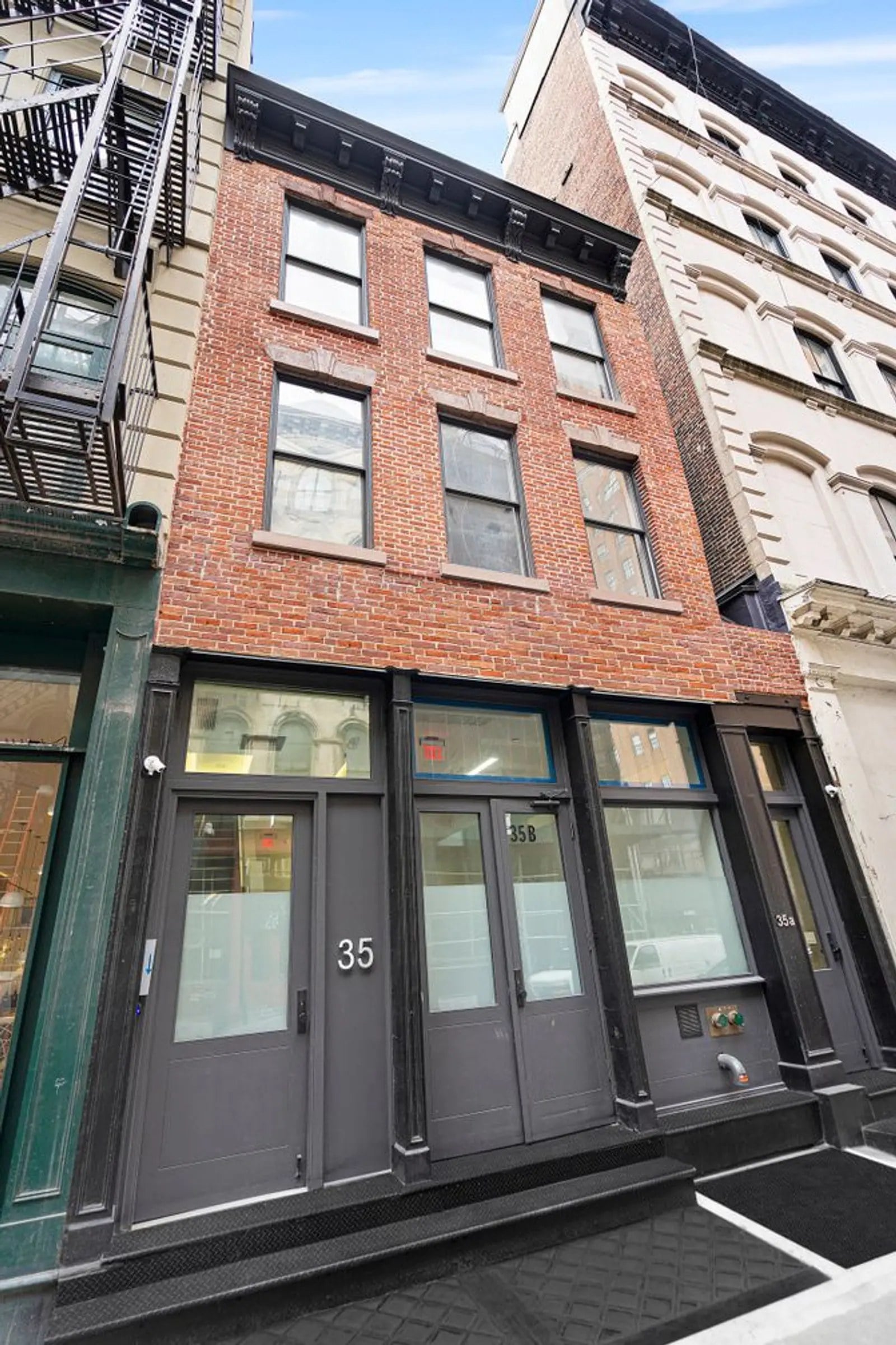 35 Walker Street, Unit 3