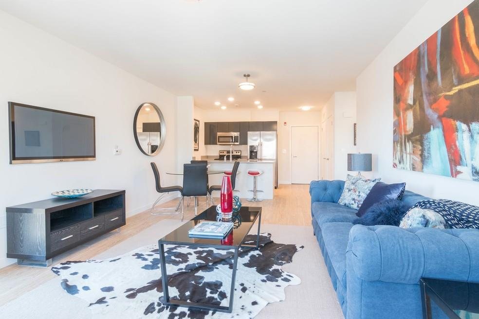 120 North Pearl Street, Unit 309 — photo 4