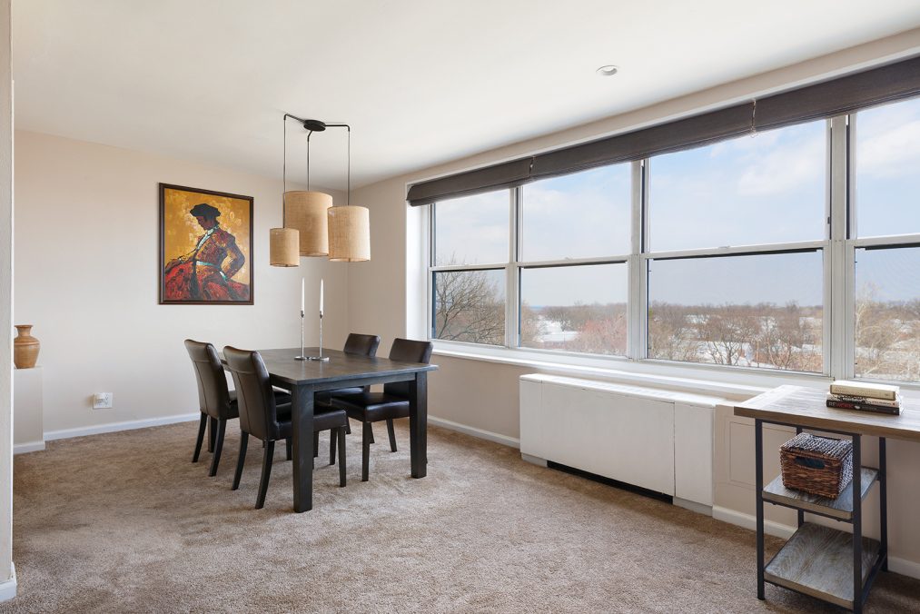 211-10 18th Avenue, Unit 6F — photo 1