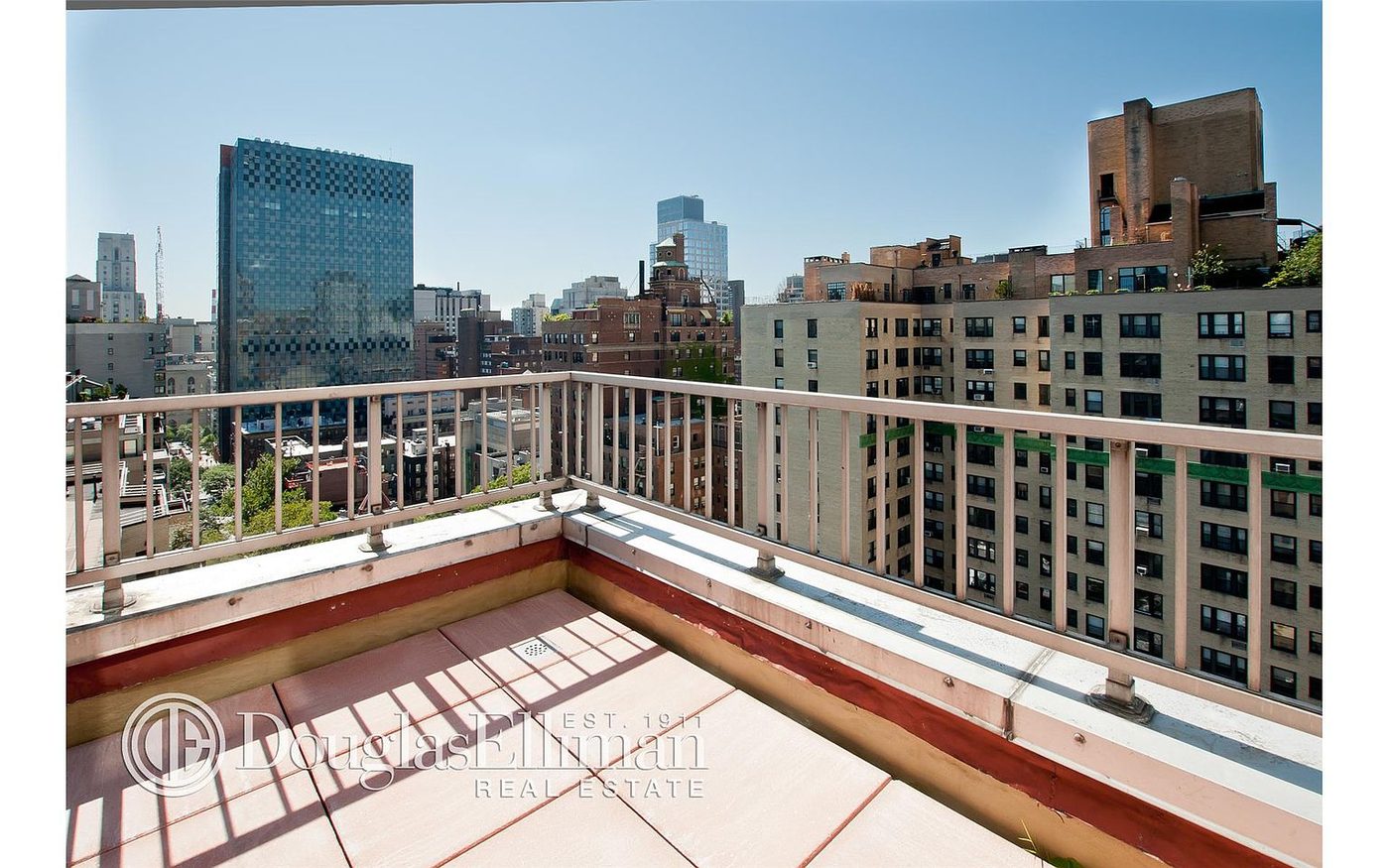 301 East 69th Street, Unit 4J — photo 1