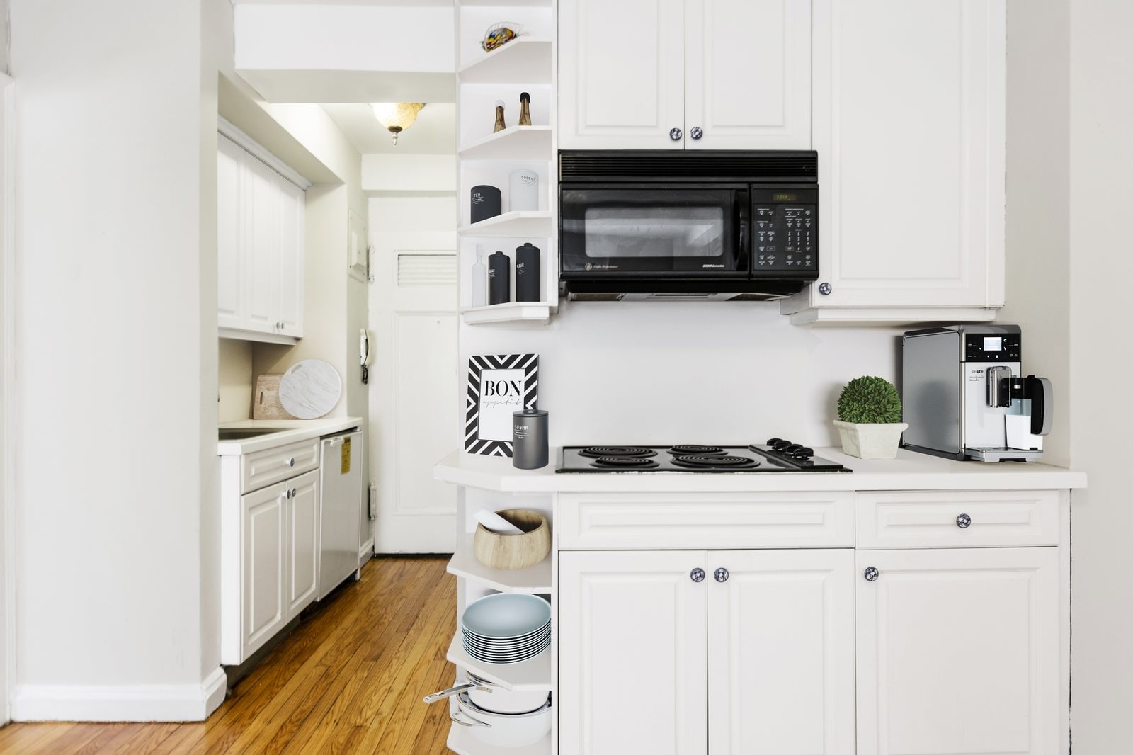 304 East 41st Street, Unit 906A — photo 3
